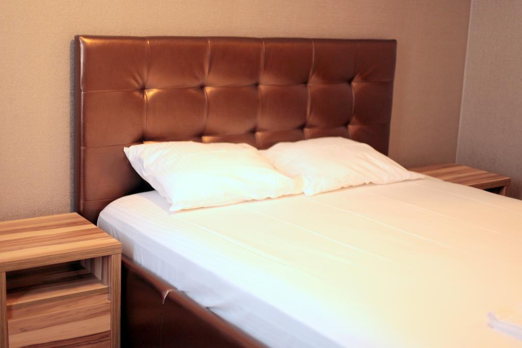 Hypnotique Hotel นาโวดาริ ภายนอก รูปภาพ